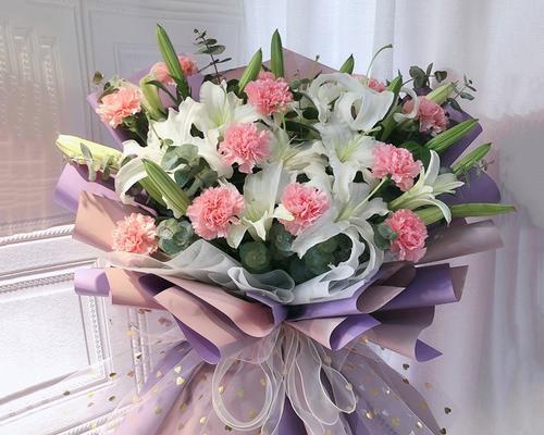 康乃馨和百合的花语是什么？分别代表了哪些情感表达？