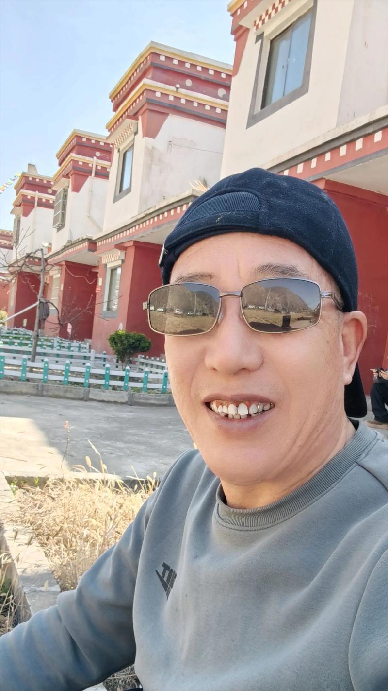 菜籽花的含义和寓意是什么？菜籽花象征着什么？