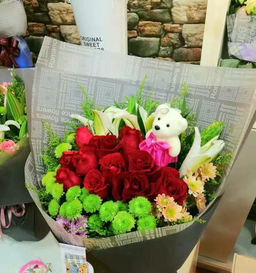 平安夜花语有哪些？用花语庆祝平安夜的方式是什么？