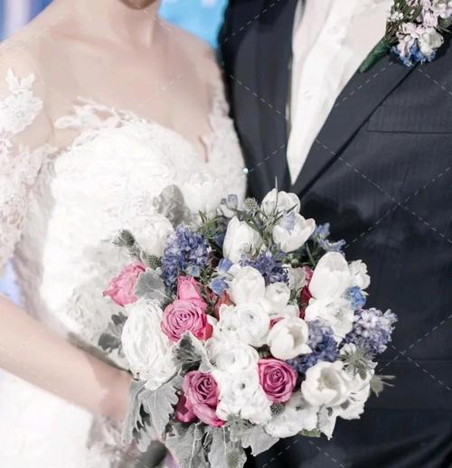结婚手捧花的意义是什么？结婚时手捧花的寓意有哪些？