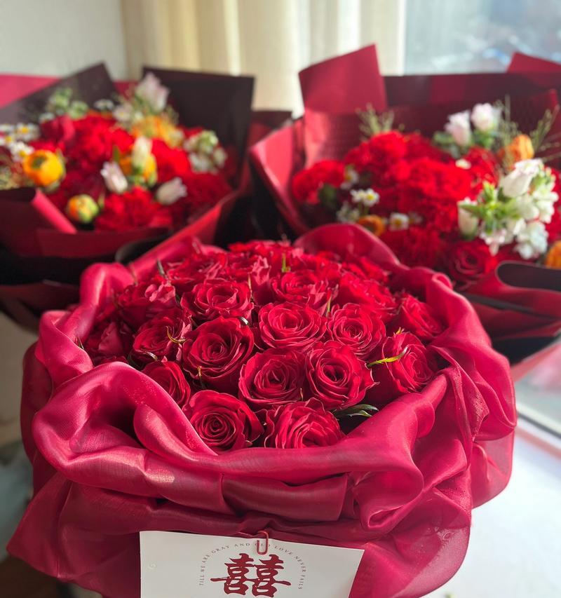手捧花戒指低托的含义是什么？戒指低托花束的寓意是什么？