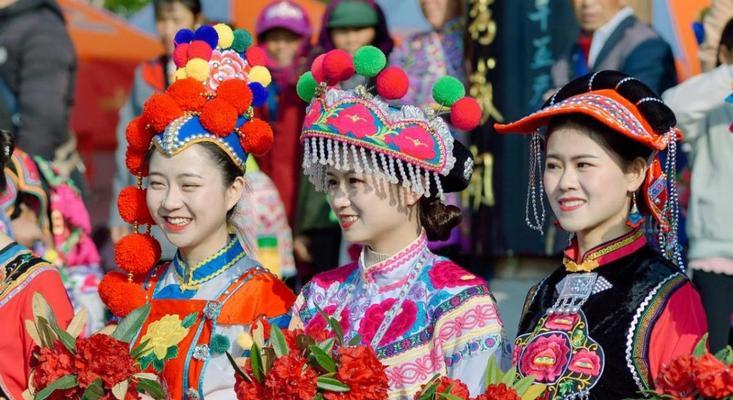 玛薇花在彝族文化中象征什么？