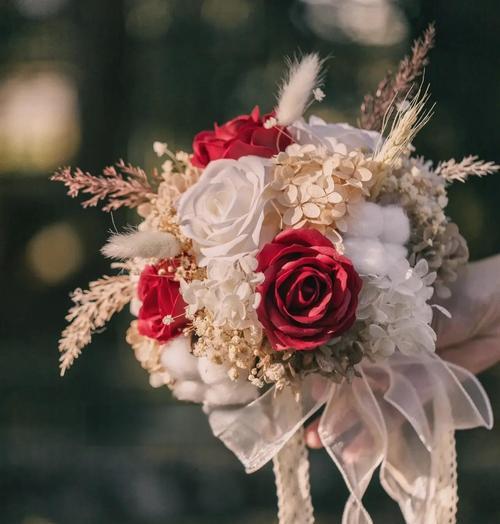 手捧花21朵代表什么？它的花语是什么？