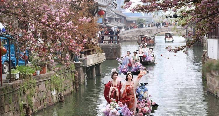 蚕花节有哪些传统意义？