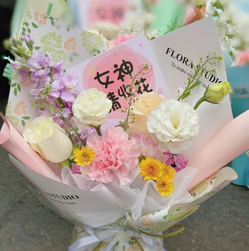 过节时收到一大束花意味着什么？花束背后的象征意义是什么？
