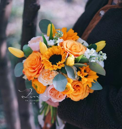 3朵向日葵手捧花代表什么？